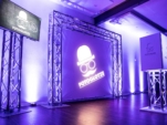 Fotoglotze eine mobile Fotobox Photobooth ecke mit DJ Falko für die Hochzeit in Hannover buchen_45